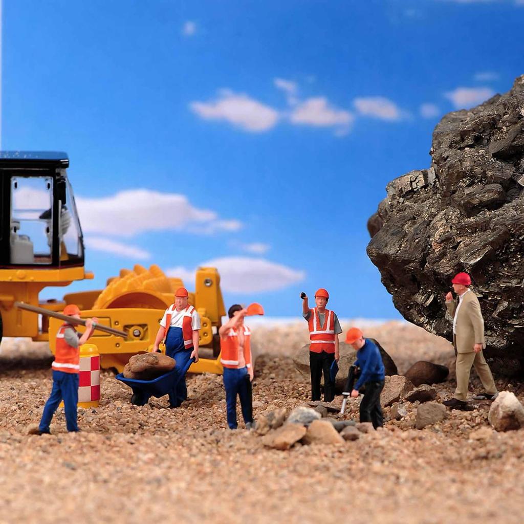 1/64 Scale Miniature Figures Model,Construction Building Workers,Painted,Simulation,Diorama,Worker Figure for Miniature Scene