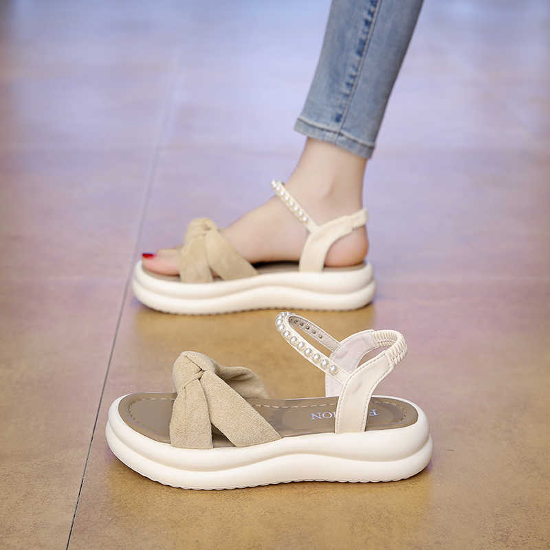 Fashion Lightweight Does Not Slip Woman's Shoes 37 Funny Home Slippers Ladies Sandals Sneakers Sport Best Gym Sporty Pie From China