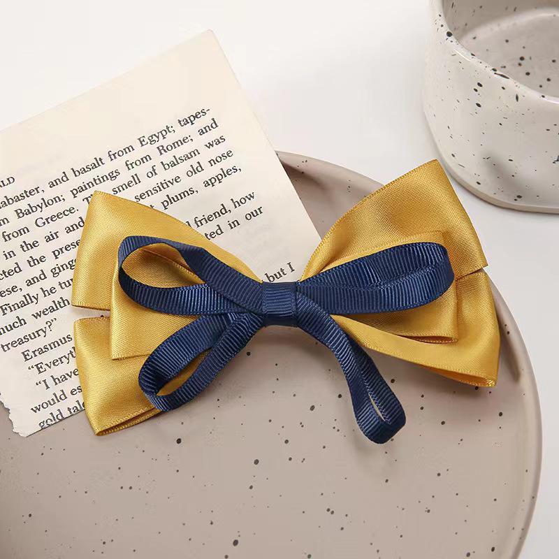 

Бархатный бант со стразами и кисточкой - Элегантные аксессуары для женщин