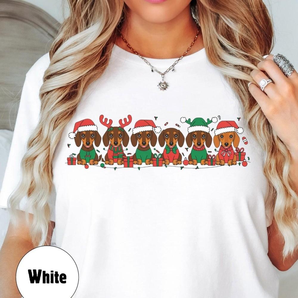 32 Dachshund Christmas Shirt, Dachshund Mom Tee, Dog Owner Christmas Gift, Dach Unisex T-Shirt S
