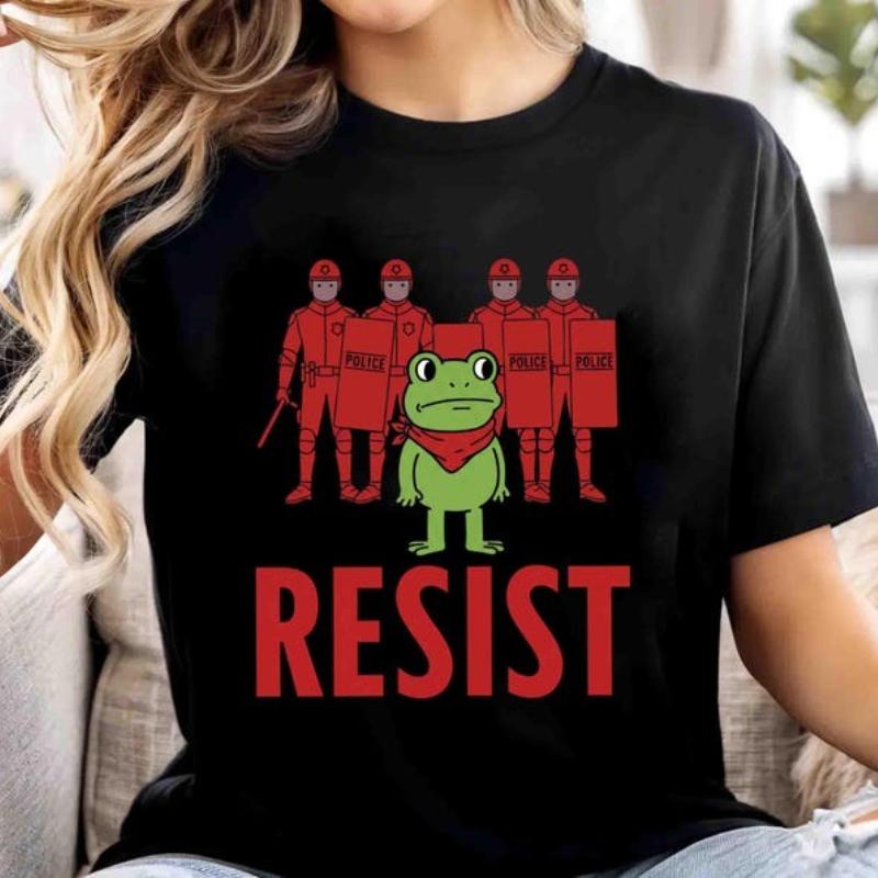 Portland 2025 Resist Frog for Men Women Protest Anti ICE Activist Political Shirt Letters Cartoons Printed Tshirt Tops Adult