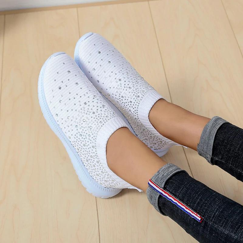 Europäischer und Amerikanischer Stil Lässig Neue Modische Strass Große Flache Sohle Saisonale Lässige Sport Damen Schuhe