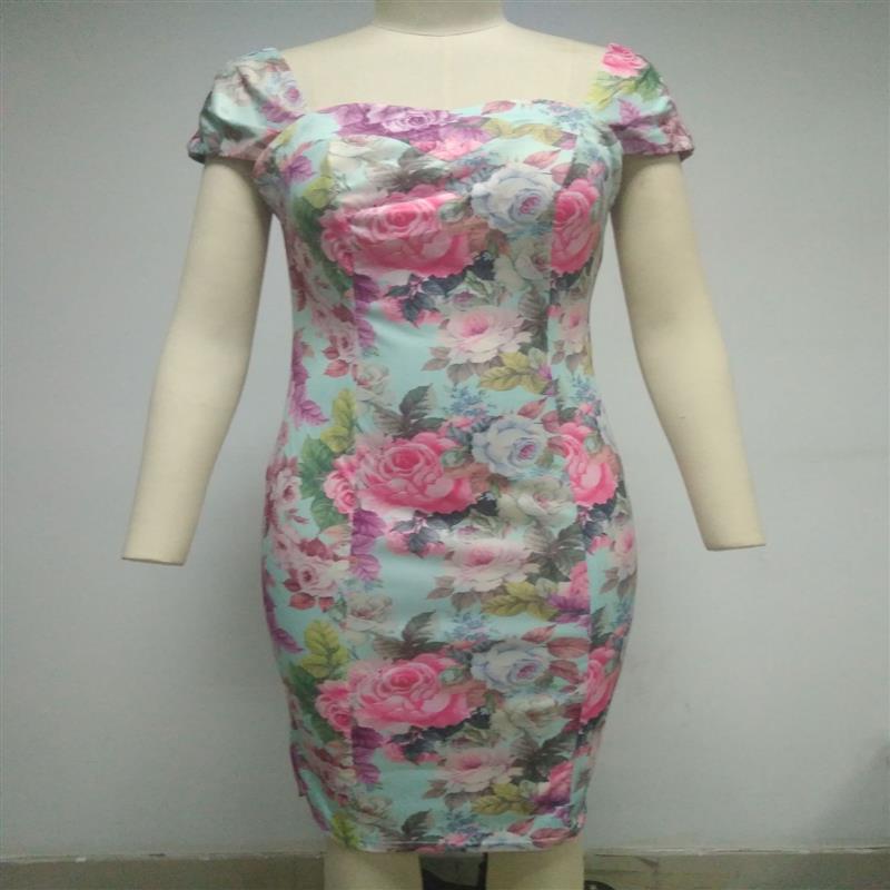 

Летнее платье 2020 года с принтом роз, вырезом «сердечко», рукавами-фестонами и стройнящим силуэтом Medium