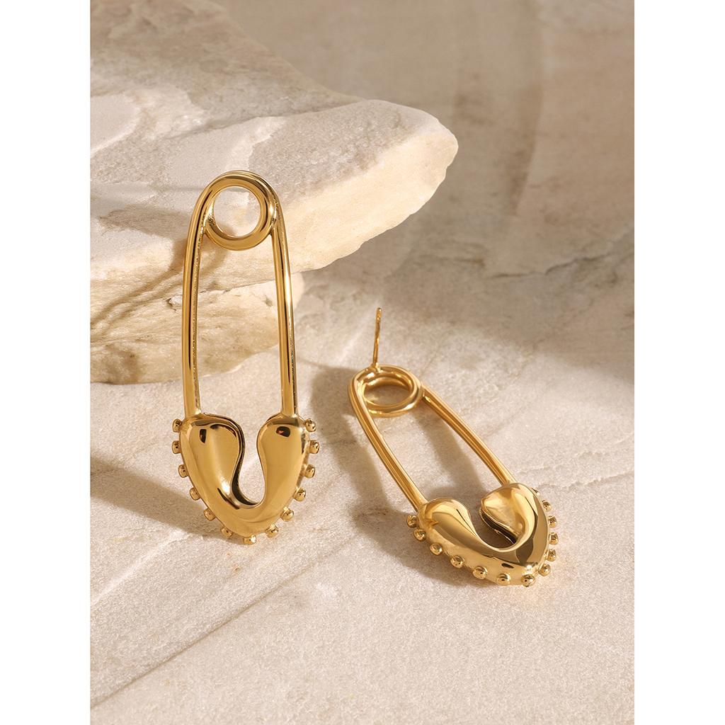 Uworld Waterproof Minimalist Love Pin Stainless Steel Personality Chic Earrings 18K Gold Plated Trendy Jewelry Women Gift