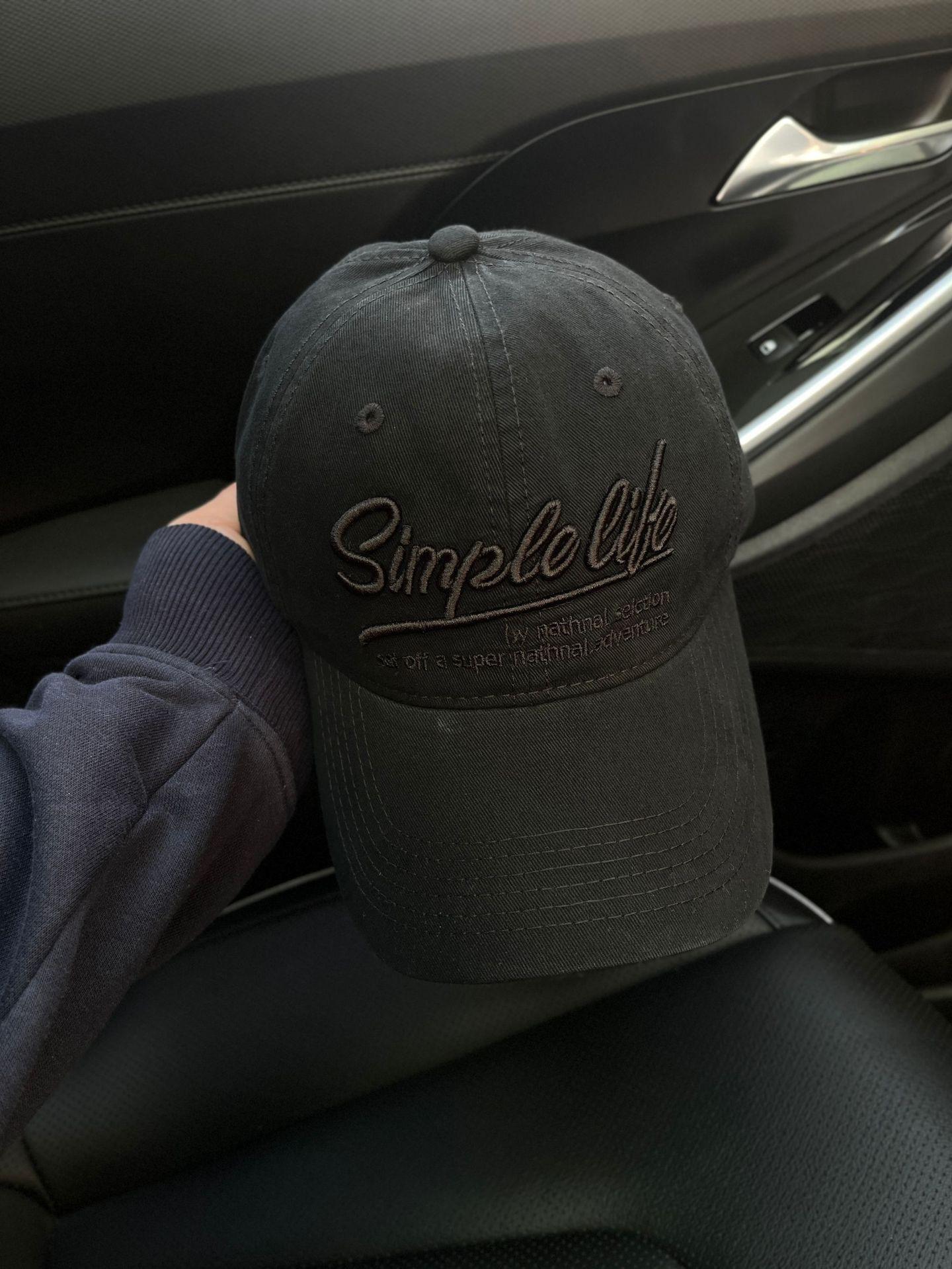 

Outdoor 2025 new spring and summer big head circumference embroidered baseball cap men s and women s fashion sunshade breathable curved brim cap tide M（56-58cm） чорний