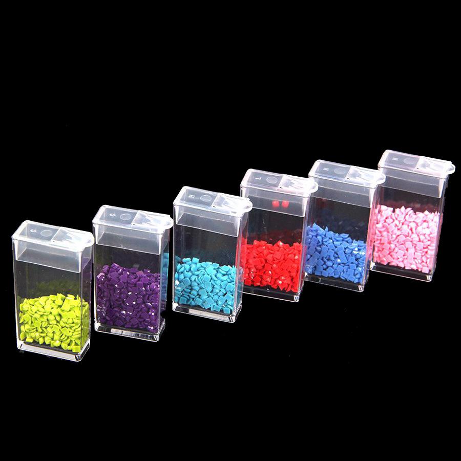 

Multi-Size Diamond and Nail Art Storage Box with Bottles