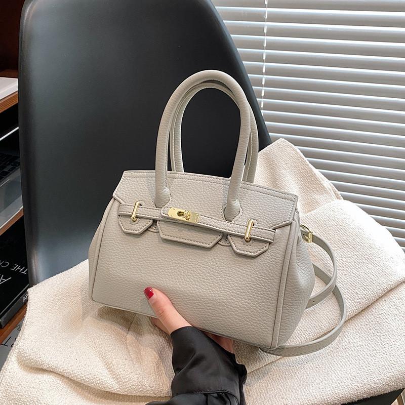 2024 New Spring Street Fashion Trendy Casual Popular Kelly Bag Women s Bag серый