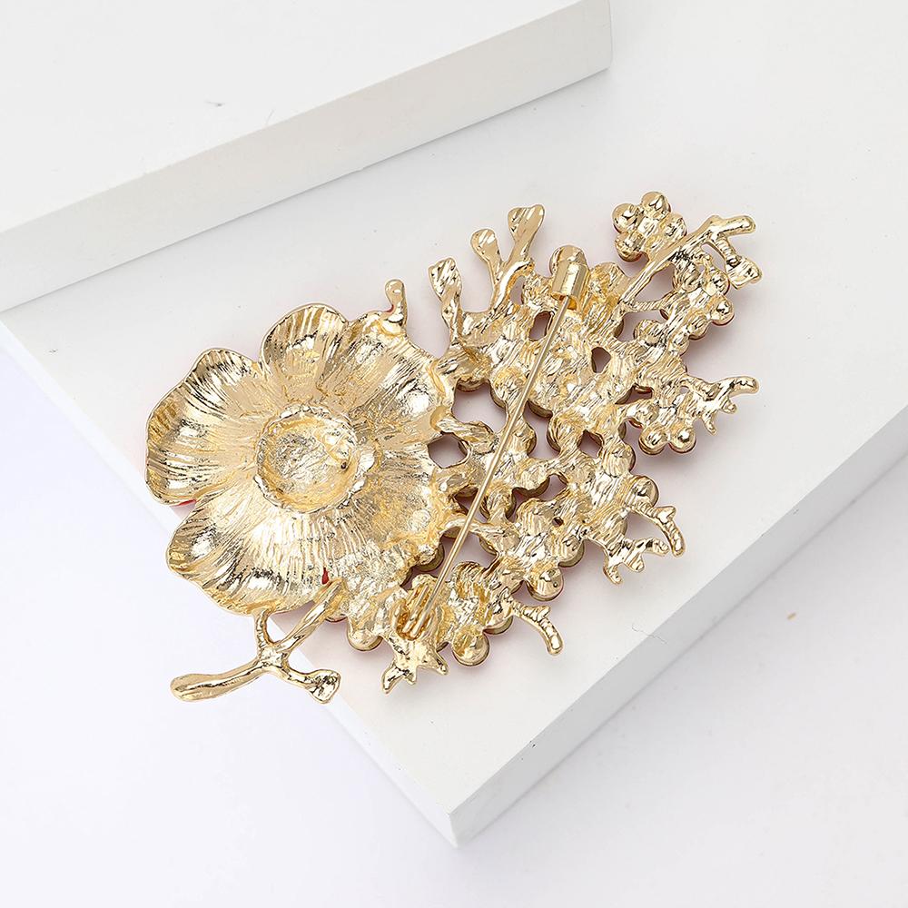 Crystal Flower Brooch Pin Rhinestone Brooches Wedding Party Jewelry Gifts Lapel