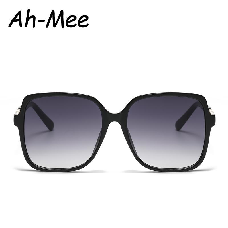 Latest Stylish Square Trend Sunglasses Female Big Frames Colorful Sun Eyeglasses Women Gradient Oculos Shades Ladies Eyewear
