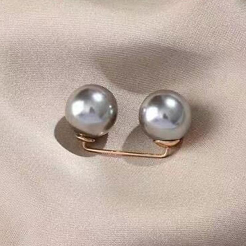 Pearl Brooch Pins For Women Safety Pins Neck Button Fashion Waist Pins For Dress Shrink Waist Circumferences