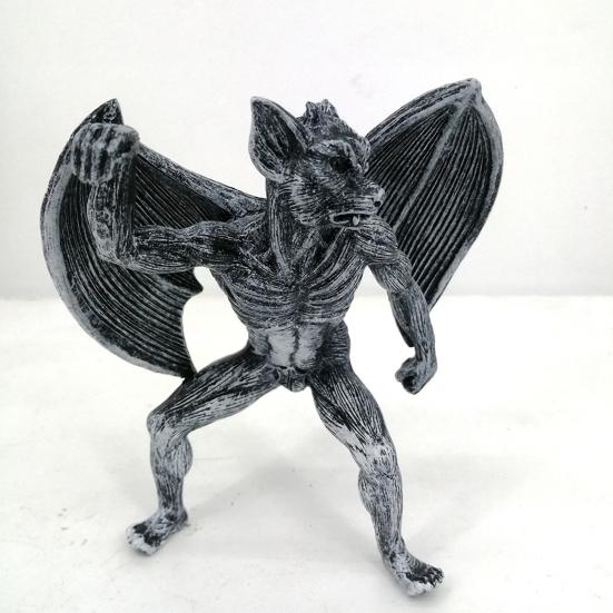 Gothic Gargoyle Fence Hanger Resin Dragon Winged Gargoyle Ornament Climbing Gargoyle Figurine for Garden Wall Porch Railings And Patio Decoration