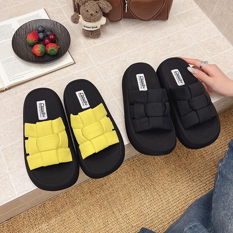 Woven slippers New cool slippers Thick-bottomed open-toe one-word outer wear Summer 2025 Premium Versatile Casual Women