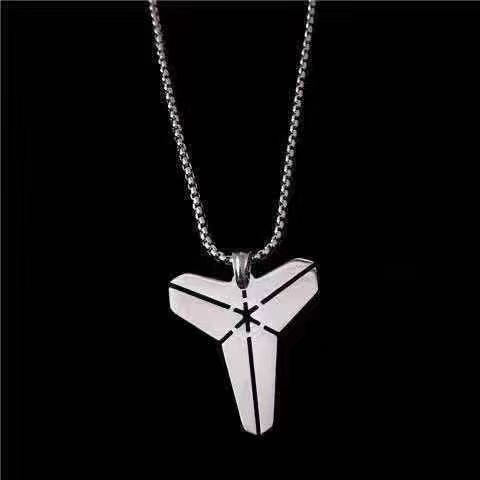 Titanium Steel Necklace Men's Trendy Brand Versatile Collarbone Chain Light Luxury Niche Design High-end Cuban Pendant Neck Chain Accessories