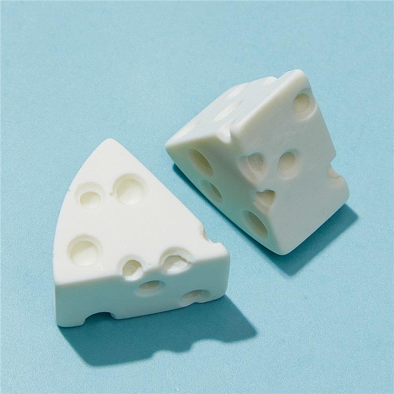 Miniature Cheese & Leaf Resin Accessories for DIY Jewelry and Phone Cases