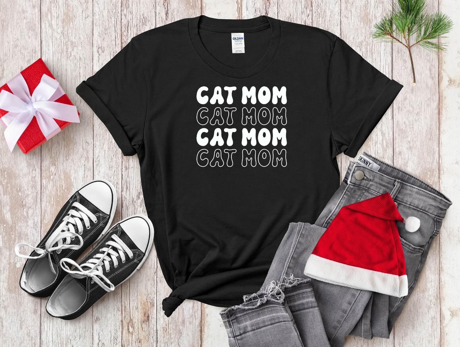 26 Cat Mom Minimalist T-shirt Cool Men Women Unisex T Shirt Hoodie Baseball 4321 Unisex T-Shirt XL