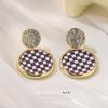 New Checkerboard Earrings Women's Retro Temperament Black and White Checkerboard Stud Earrings Ins Niche Personality Geometric Earrings 925 Silver