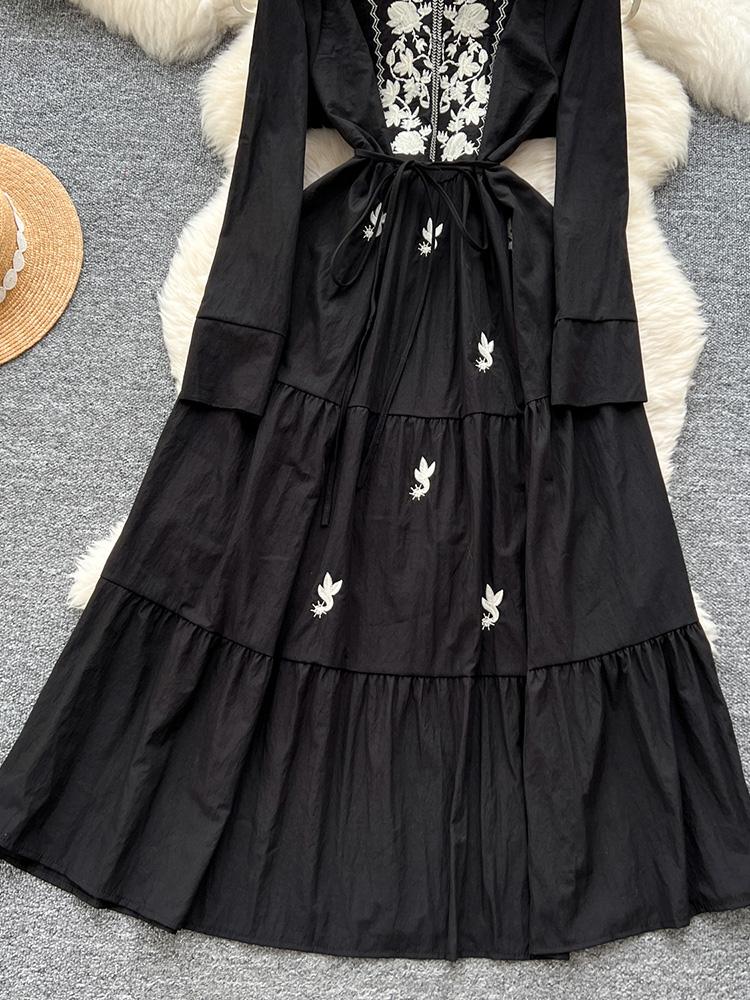 Women Spring Autumn Dress Retro Embroidered V-neck Strap Waist French Elegant Long Sleeve Grand Swing Long Dress