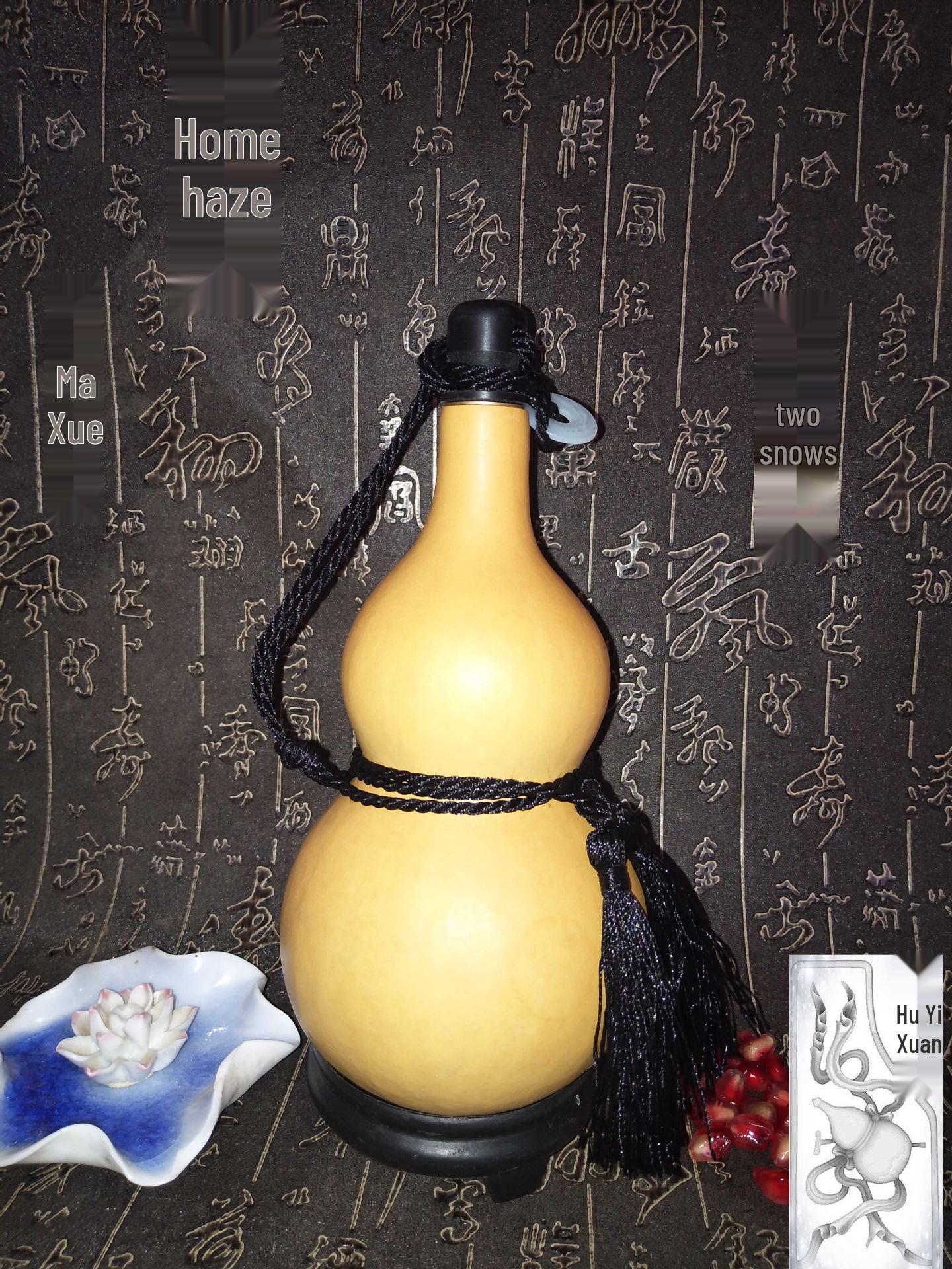 

Xianci Natural Gourd Portable Water/Wine Pendant, Jigong/Li Bai Style (Beeswax Waterproof)