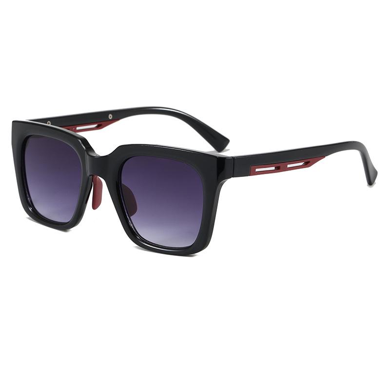 

High-End UV Protection Unisex Sunglasses with Stylish Temple Design