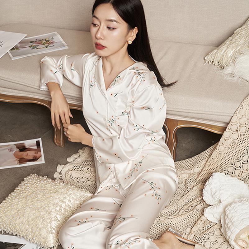 1011 new spring and autumn lace edge daisy ice silk pajamas women's long-sleeved French can be worn outside home