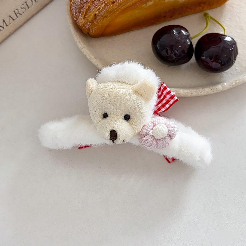 Autumn and winter retro bear rabbit grab clip female cute plush shark clip new hair accessories