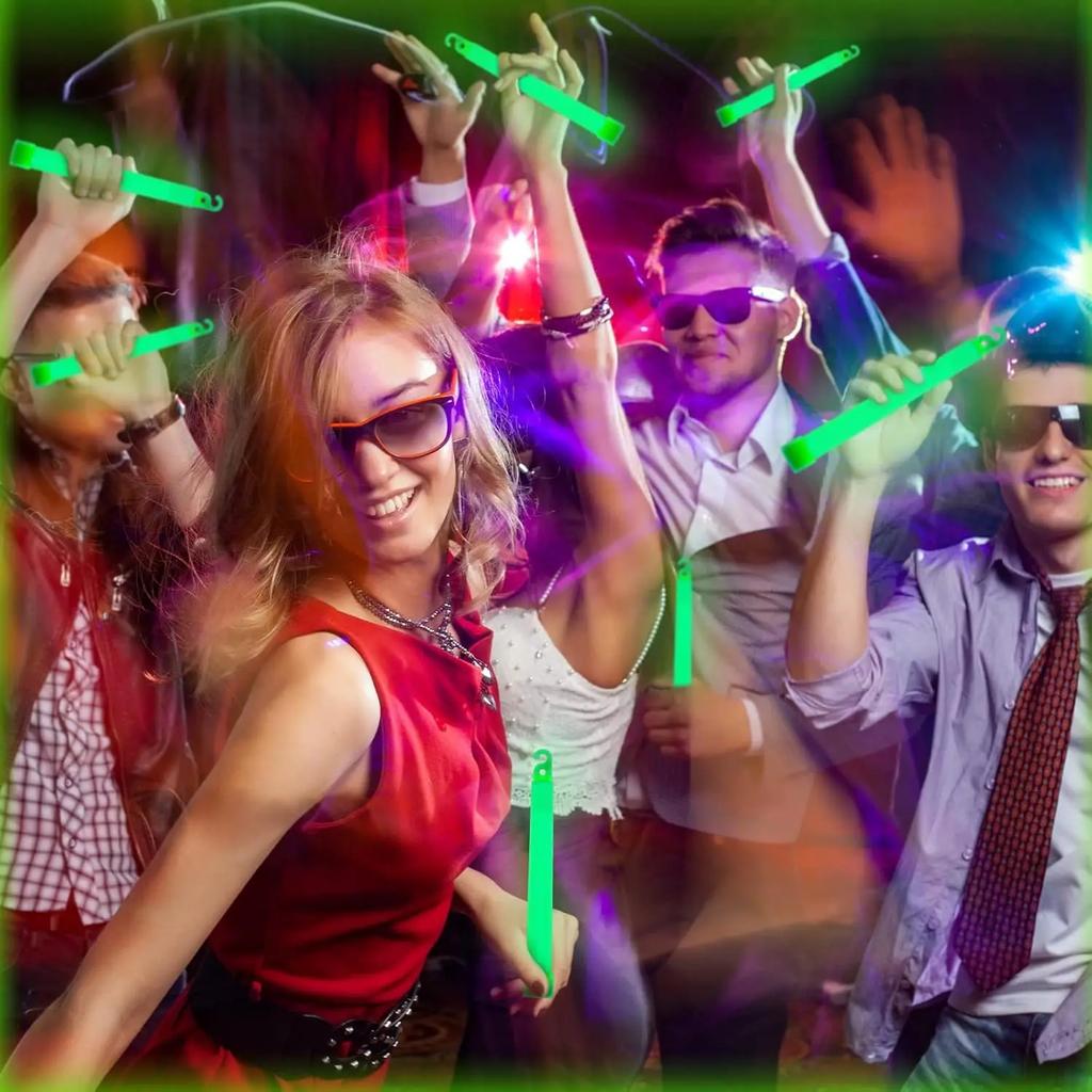 Glow Sticks Bulk Green Emergency Glow in Duration for Camping Hiking Outdoor Parties Activities Survival Storms Blackouts