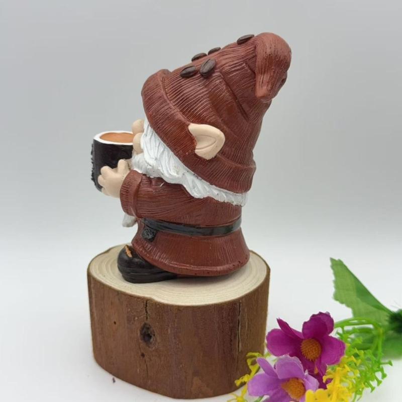 Miniature Gnomes Sculpture Holding Coffee Mug Resin Materials Ornament Home Decoration Or Friendship Gift