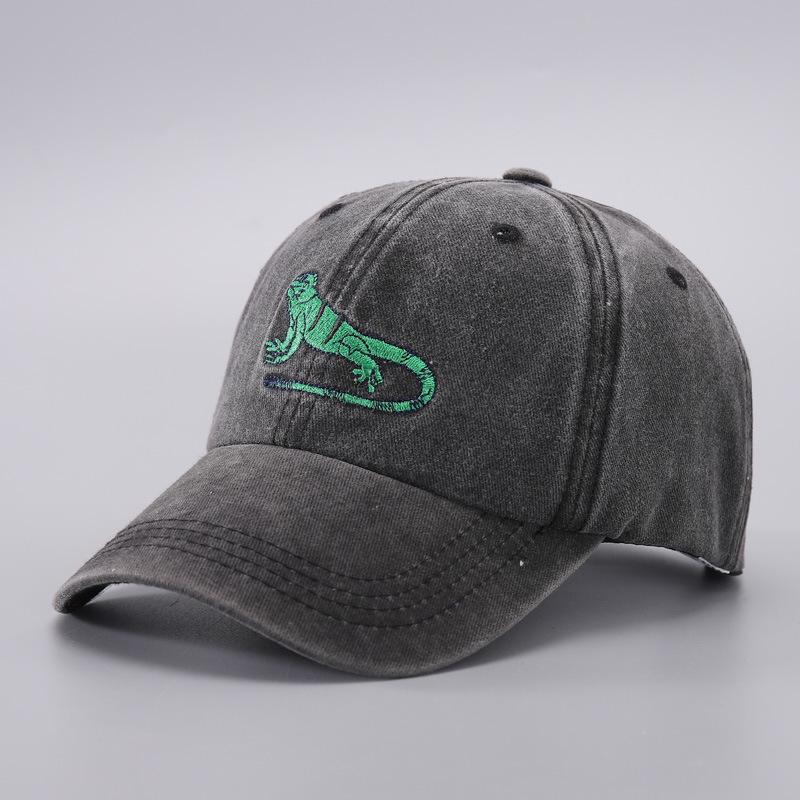 Retro Denim Washed Embroidery Lizard Baseball Cap with Curved Brim.