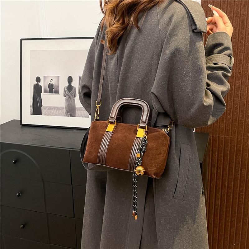 Bag Autumn and Winter High-end Niche Handbag 2025 New Splicing High-value Messenger Bag Fashion Temperament Women's Bag