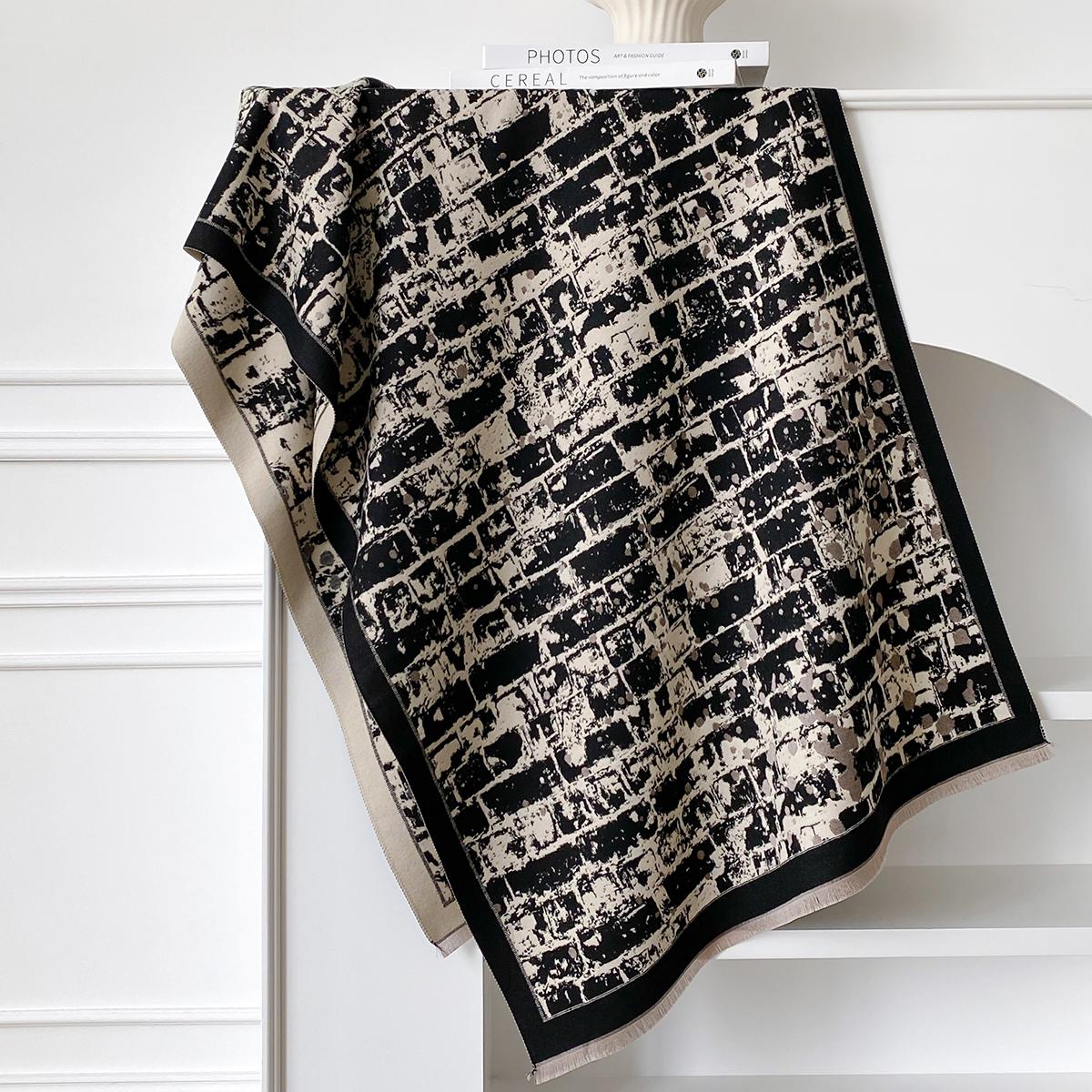 

Новый бренд Элегантный двухсторонний шарф Мягкий Теплый Бахрома Пашмина Шаль Осень и Зима Уличный Защита от Холода Ветрозащитный Плед