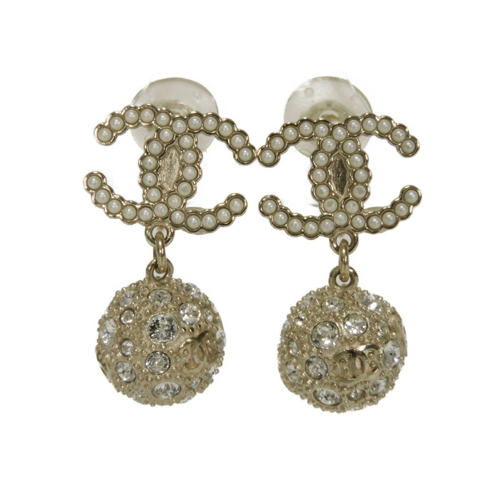 

Used COCO Mark Pearl Crystal Swing Ball 7982 (10097) with Gold Ivory Gold Plated Rhinestones CC Mark Clear Ladies from