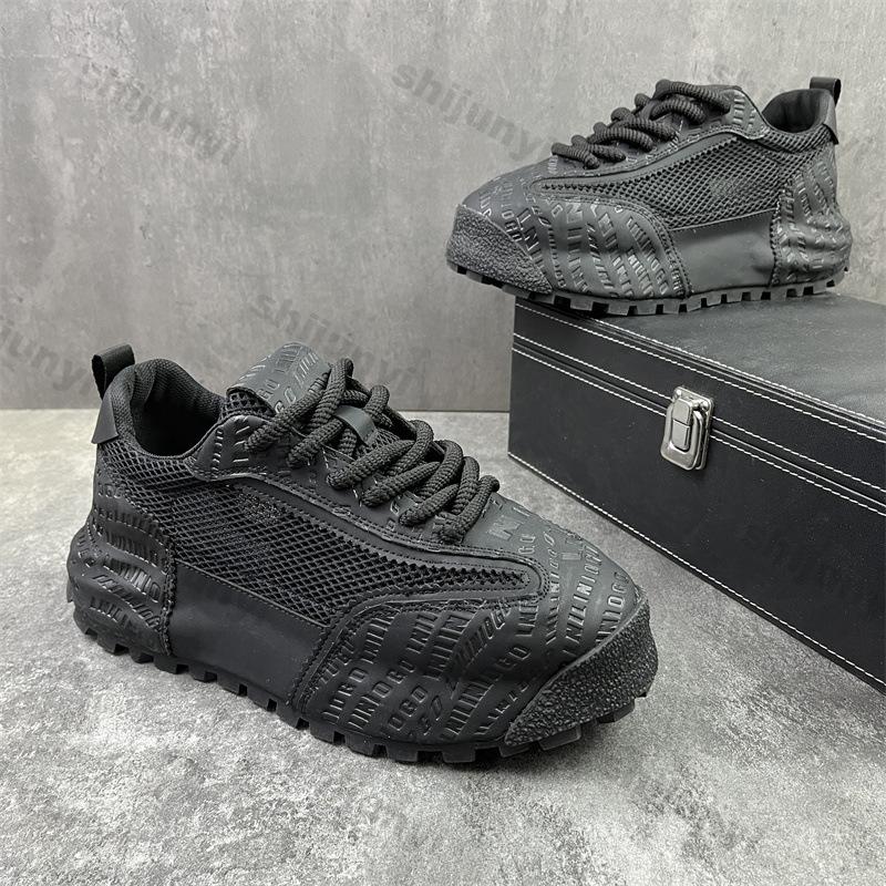Fashion Men's White Sneakers 2025 Summer New Breathable Mesh Hollow Chunky Running Shoes Comfortable Luxury Lace Up Outdoor Casual Shoes