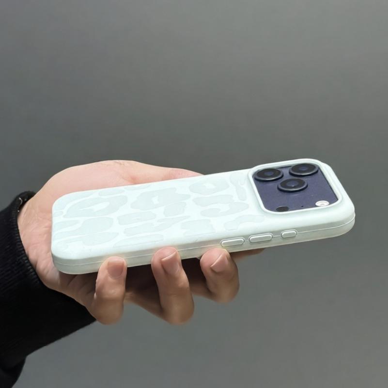 Ins Leopard Pattern Liquid Silicone Case For iPhone 17 11 12 13 14 15 16 Pro Max Plus Air Soft Camera Control Button Soft Cover