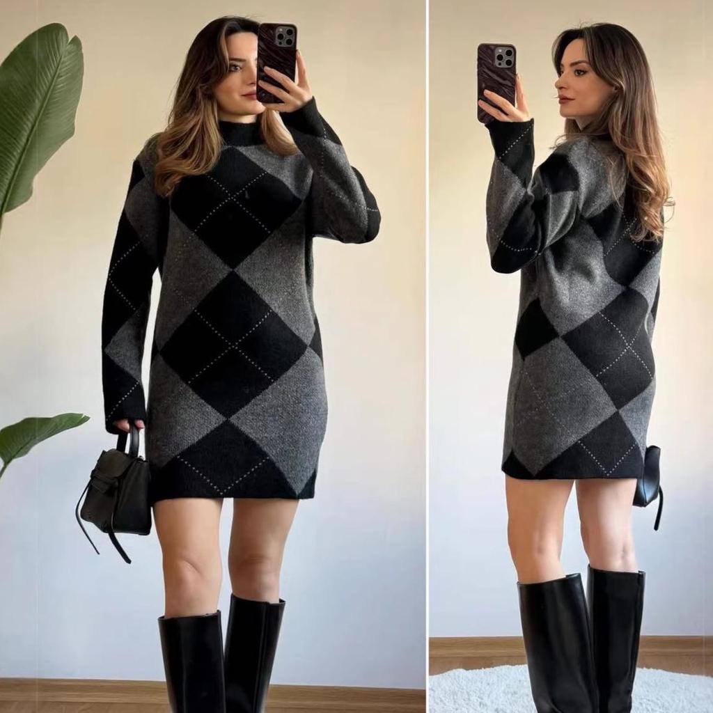 2026 Autumn Women's Diamond Pattern Sweater & Hip-Hugging Skirt Set