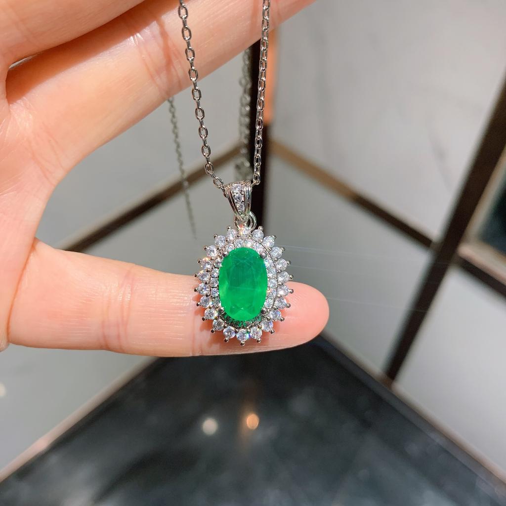 Jewelry European and American imitation emerald pendant ring fashion banquet jewelry set necklace ring