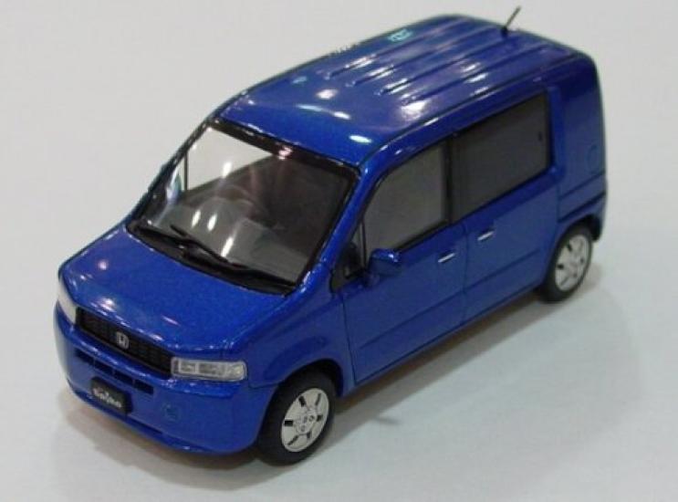

Ebro Honda Mobilio Spike Blue 43278 Готовый продукт 1/43