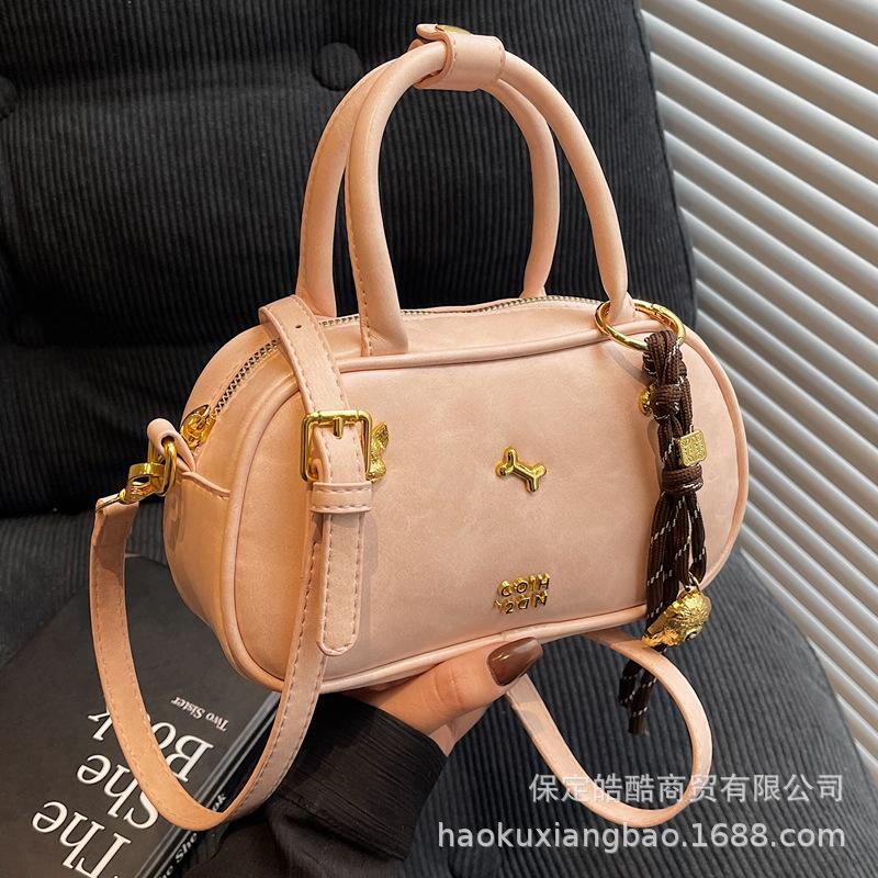 Premium Texture Handbag Women's 2025 New Messenger Small Square Bag Popular Fashion Casual Versatile Shoulder Bag