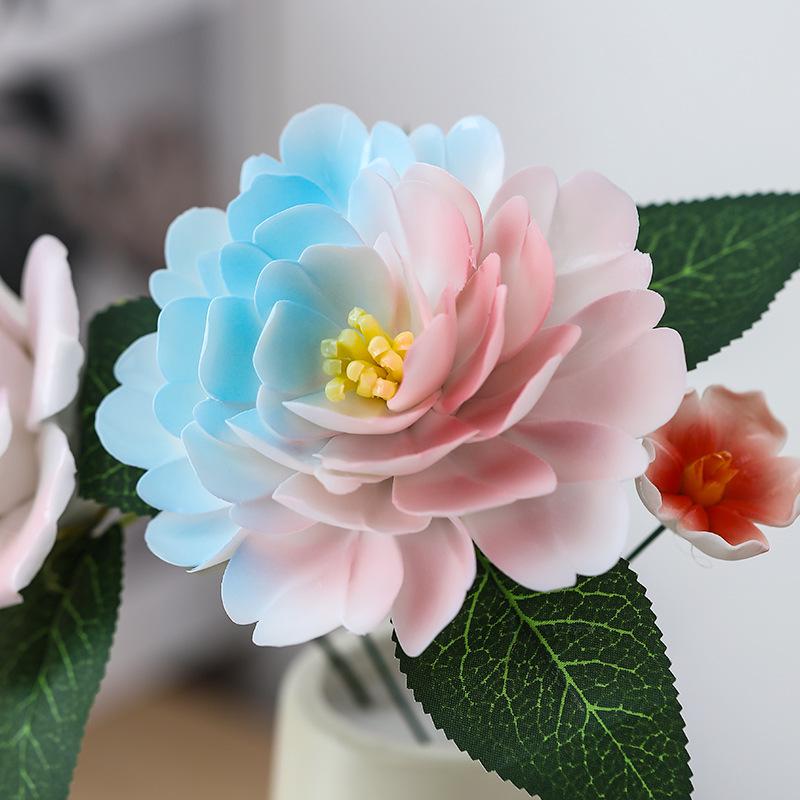 Handcrafted Ceramic Flowers, Preserved & Artificial Bouquets, Home Décor, Display Items, Travel Souvenirs, and Cultural Gifts.
