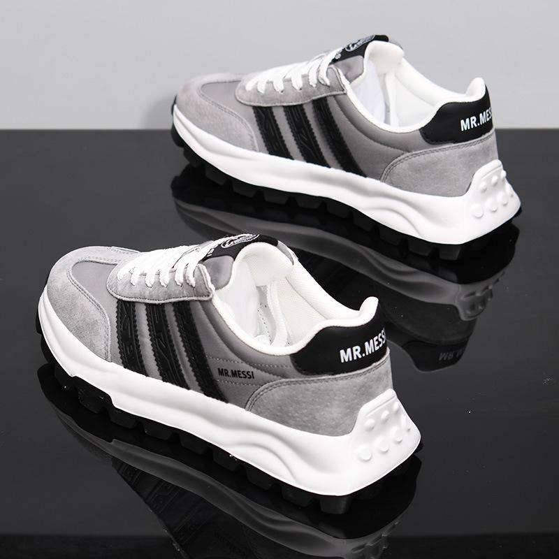 Sommar andningsbara Forrest Gump skor bekväma och enkla låga skor förhöjda låga sneakers MY