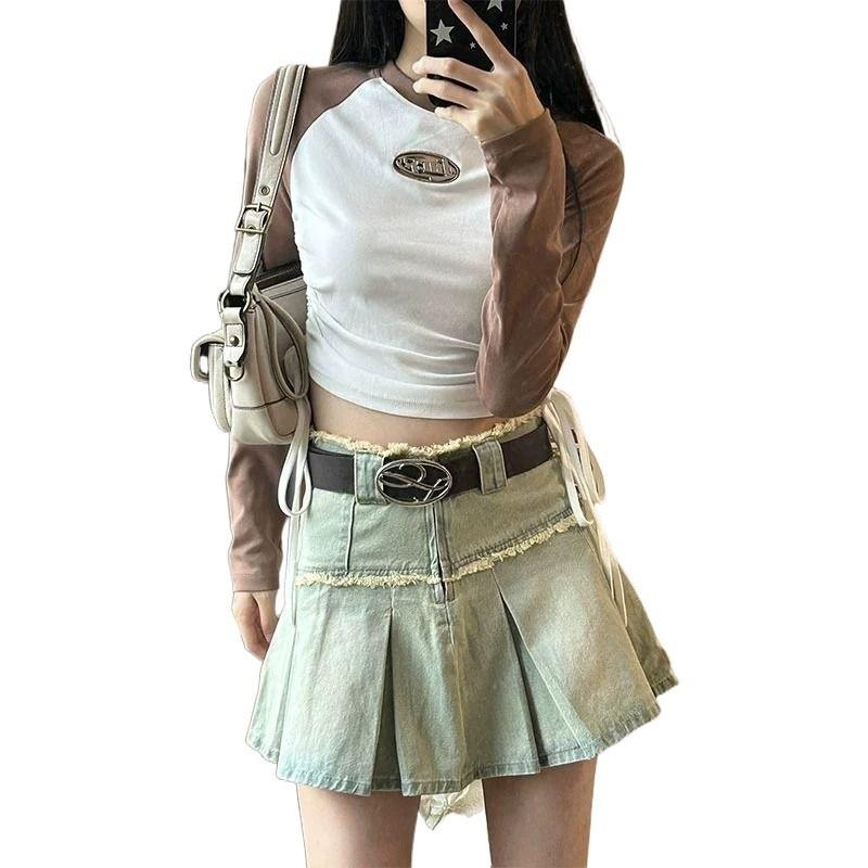 Chic Minimalist Black Metal Buckle Belt For Women Contemporary Geometric Design