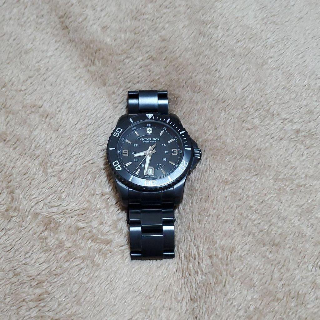 Used VICTORINOX Maverick 241798 Victorinox watch