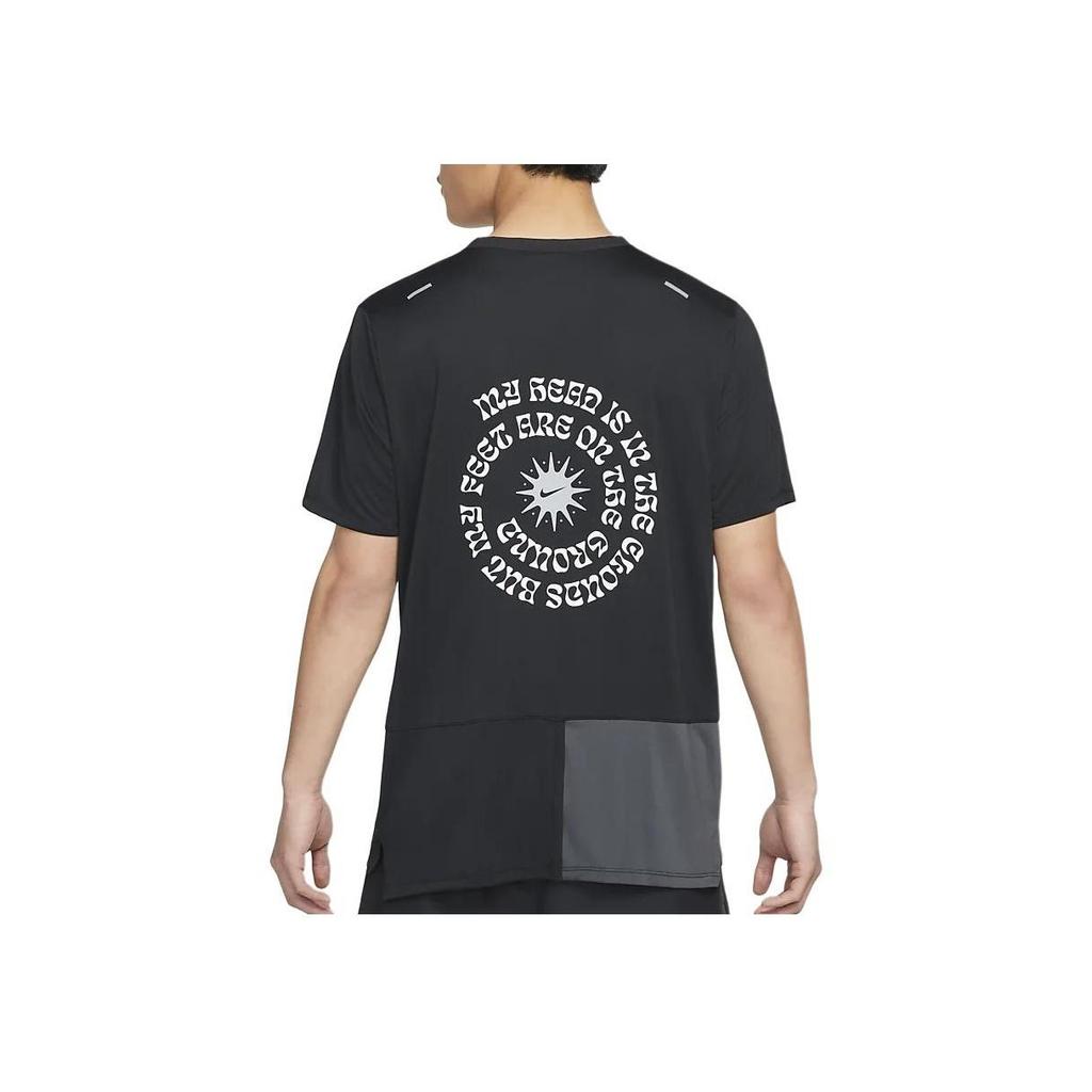 Nike Sportswear Essentials+ Back Graphic Tee Black DM4666-010