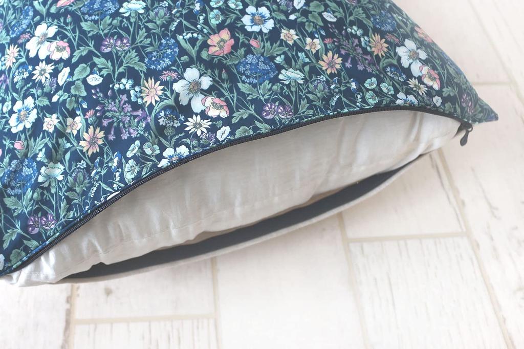 DDintex FLORET LONDON Cushion Cover, Rachel Meadow, Navy, 45x45cm [Liberty Print]