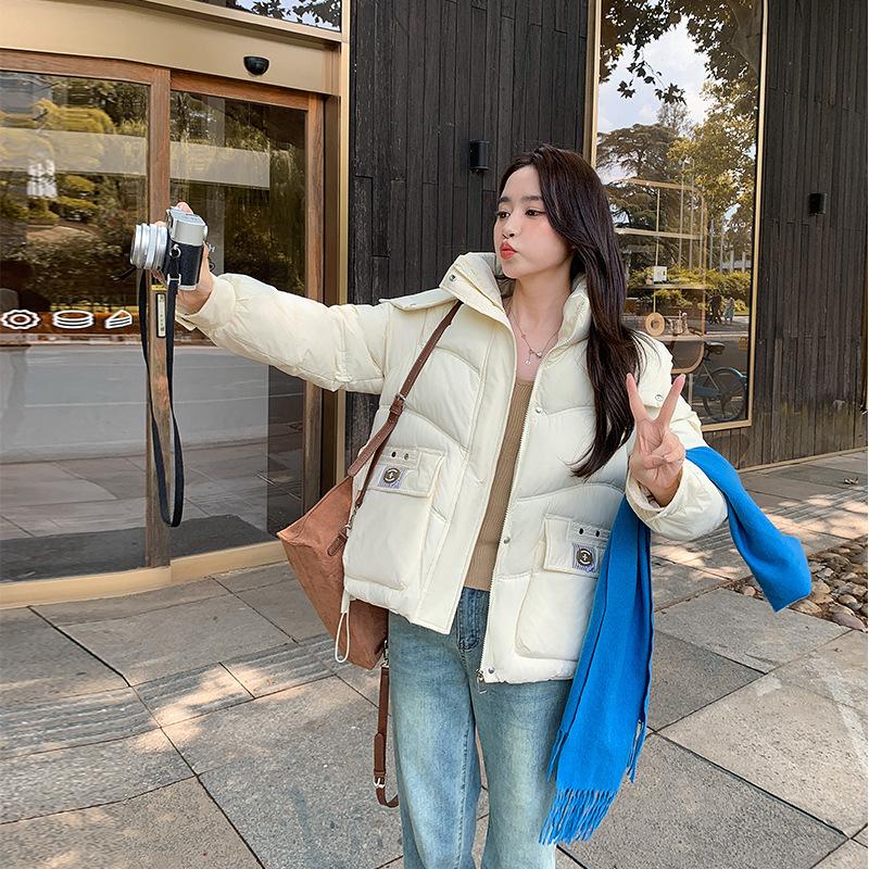 Korean Version of Loose Age-reducing Bread Clothes Women's 2025 Winter New Short Casual Plus-size Cotton Jacket Padded Jacket Jacket