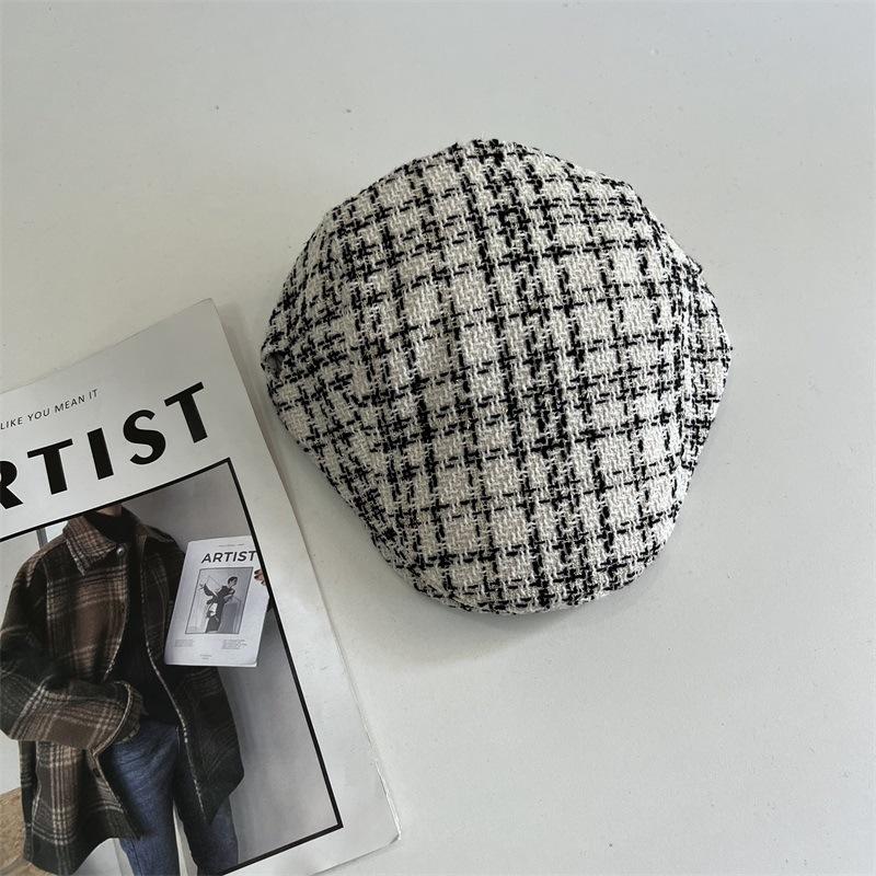 

New autumn forward hat children s big head circumference retro fashion plaid versatile cap M（56-58cm）