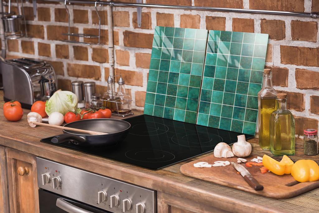 SZKLANA PŁYTA OCHRONNA DO KUCHNI 2x35x52 ZIELONA