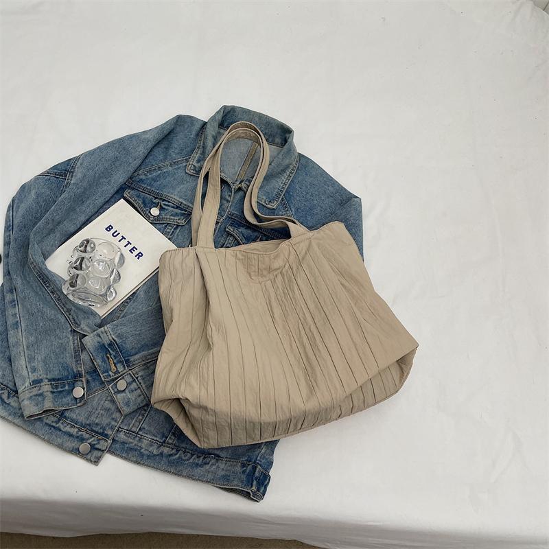 Shoulder Bag Women's Large Capacity Pleated Solid Color Tote Bag