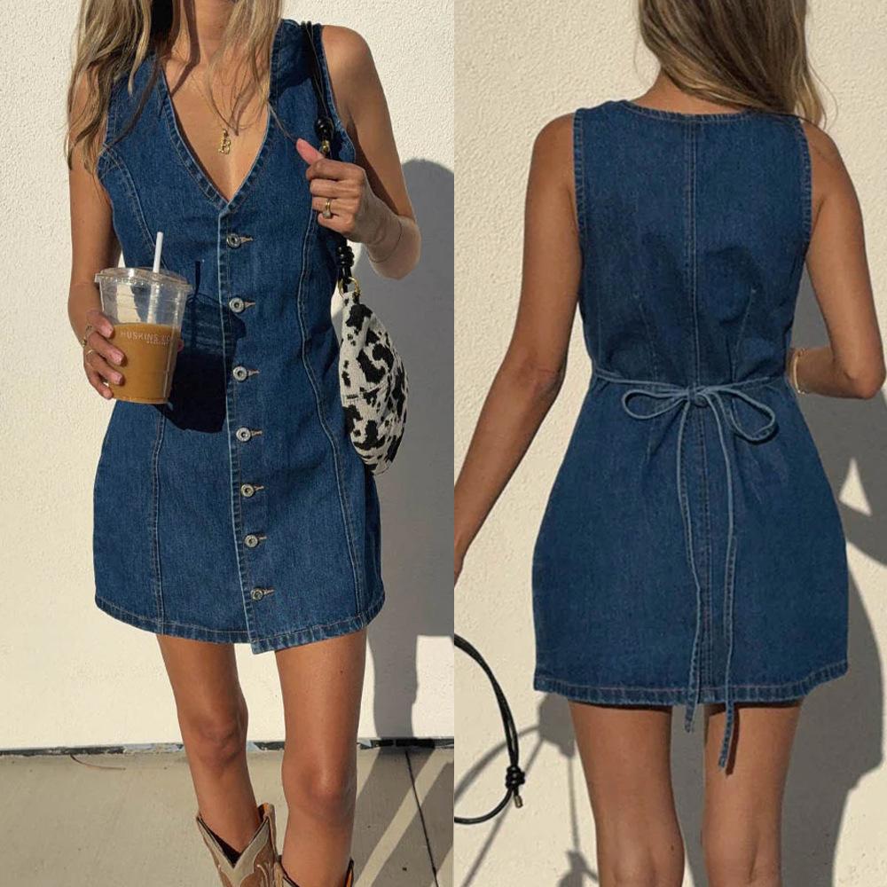 This Is A Retro and Fashionable Denim Dress with A Button-down Front Lapel and A Waist for Women In Autumn