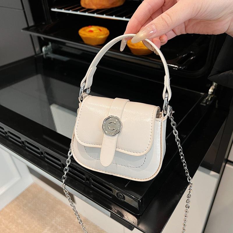 Premium sense niche mini bag women's spring and summer 2025 new fashion shoulder messenger bag popular portable saddle bag