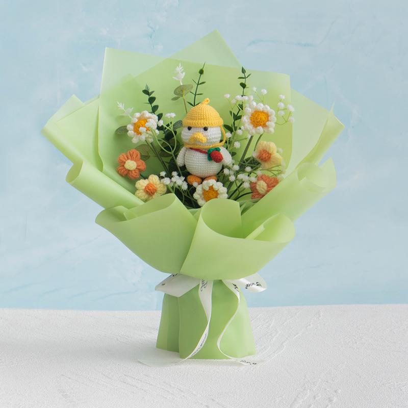 Hand-Knitted Rose Yarn Bouquet - Perfect Birthday or Festival Gift for Friends and Teachers